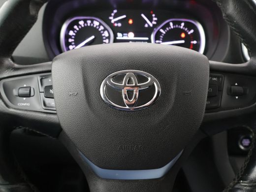 Toyota ProAce 2.0 D-4D LONG + 2 SCHUIFDEUREN | LEDER | STOELVERW. | NAVIGATIE | TREKHAAK ActivLease financial lease