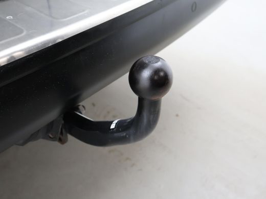 Toyota ProAce Worker 2.0 D-4D LONG + 2 SCHUIFDEUREN | LEDER | STOELVERW. | NAVIGATIE | TREKHAAK ActivLease financial lease