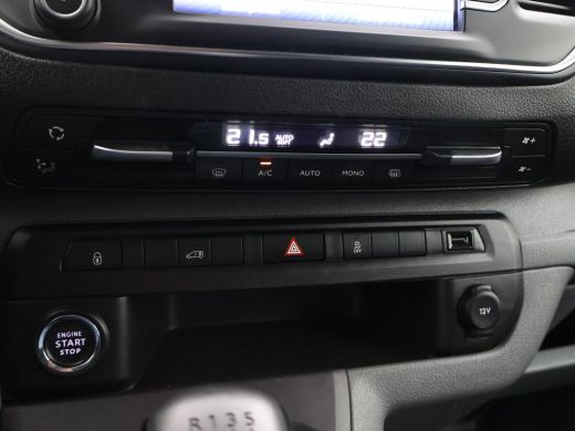 Toyota ProAce 2.0 D-4D LONG + 2 SCHUIFDEUREN | LEDER | STOELVERW. | NAVIGATIE | TREKHAAK ActivLease financial lease