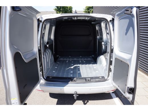 Volkswagen Caddy 2.0 TDI 122 PK Style DSG, LED koplampen, Cruise control, Trekhaak, Ergocomfort bestuurdersstoel, ... ActivLease financial lease