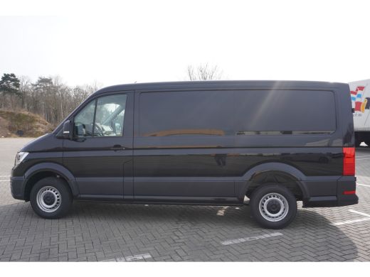 Volkswagen Crafter 35 2.0 TDI L3H2 Exclusive 35 2.0 TDI L3H2 177 PK Aut. Exclusive, LED koplampen, Adaptive cruise c... ActivLease financial lease