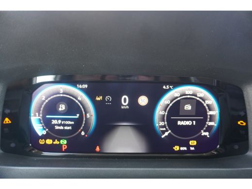Volkswagen Crafter 35 2.0 TDI L3H3 Highline 35 2.0 TDI L3H3 177 PK Aut. Highline, App connect, Cruise control, Alarm ActivLease financial lease