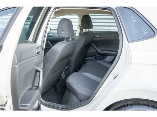 Volkswagen Polo Volkswagen Life Edition Inclusief €2000,- inruilvoordeel | 'App-Connect' draadloze smartphone int... ActivLease financial lease
