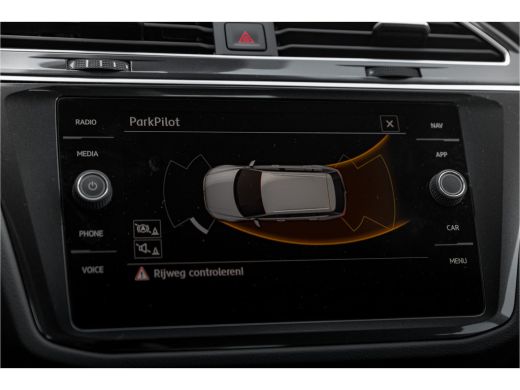Volkswagen Tiguan 1.5 TSI ACT Highline Business R 150pk DSG | Automaat | Navigatie | Carplay ActivLease financial lease