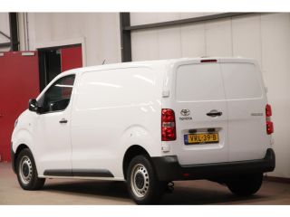 Toyota ProAce 2.0 145PK L2H1 EURO 6 Toyota ProAce 2.0 145PK L2H1 EURO 6