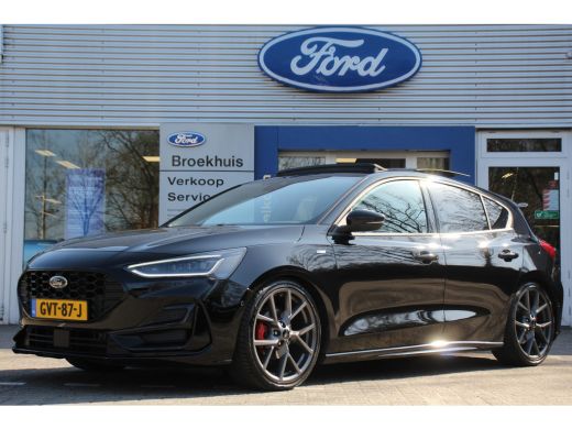 Ford Focus 1.0EB 155PK HYBRID ST-LINE X | UNIEK!! | FULL OPTION!! | NL-AUTO! | LEDER | 19" ST MAGNETITE | AD... Ford Focus 1.0EB 155PK HYBRID ST-LINE X | UNIEK!! | FULL OPTION!! | NL-AUTO! | LEDER | 19" ST MAGNETITE | AD...
