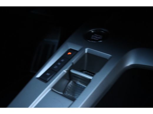 Peugeot 308 SW Peugeot 1.2 Turbo GT | AGR | Camera | Massage | Camera | Cruise Control | Navi | Carplay ActivLease financial lease