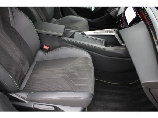 Peugeot 408 1.2 PureTech GT 130 EAT8 | Automaat | Navigatie | Camera | Full LED | Apple Carplay | ActivLease financial lease