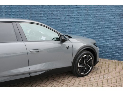 Peugeot 408 1.2 PureTech GT 130 EAT8 | Automaat | Navigatie | Camera | Full LED | Apple Carplay | ActivLease financial lease