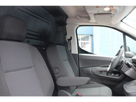 Peugeot Partner 1.5 BlueHDi 130 EAT8 S&S L1 | Automaat | Navi by app | Camera | Lichtmetaal | Nieuw | ActivLease financial lease