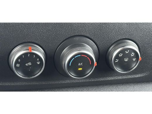 Renault Master T35 2.3 dCi 135 L2H2 Comfort Trekhaak ActivLease financial lease