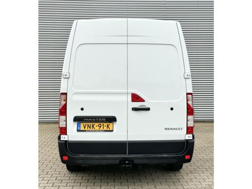 Renault Master T35 2.3 dCi 135 L2H2 Comfort Trekhaak ActivLease financial lease