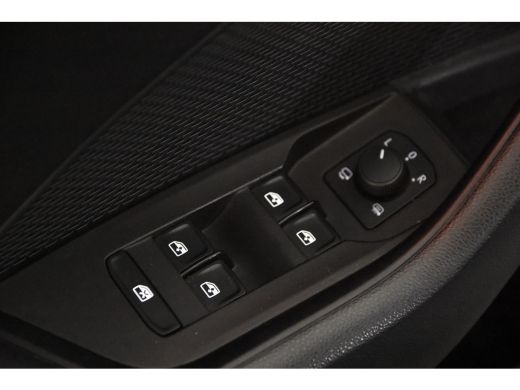 Skoda Octavia Combi 1.0 TSI *1ste Eigenaar*Navigatie*Stoelverwarming* ActivLease financial lease