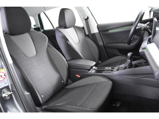 Skoda Octavia Combi 1.0 TSI *1ste Eigenaar*Navigatie*Stoelverwarming* ActivLease financial lease