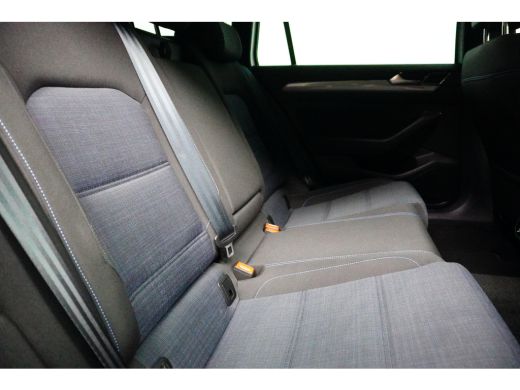 Volkswagen Passat Variant 1.4 TSI 204 pk PHEV GTE Business 6-DSG | Trekhaak elektrisch uitklapbaar | Dodehoek | ACC... ActivLease financial lease