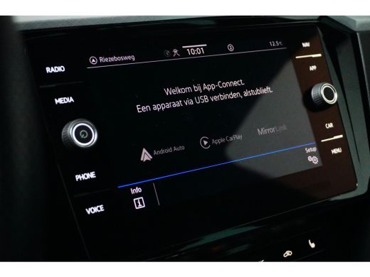 Volkswagen Passat Variant 1.4 TSI 204 pk PHEV GTE Business 6-DSG | Trekhaak elektrisch uitklapbaar | Dodehoek | ACC... ActivLease financial lease