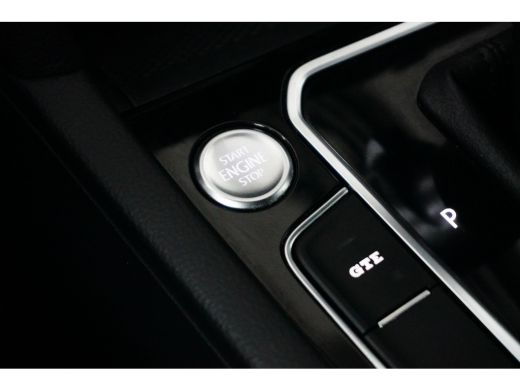 Volkswagen Passat Variant 1.4 TSI 204 pk PHEV GTE Business 6-DSG | Trekhaak elektrisch uitklapbaar | Dodehoek | ACC... ActivLease financial lease