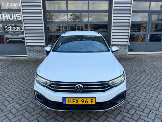 Volkswagen Passat Variant 1.4 TSI 204 pk PHEV GTE Business 6-DSG | Trekhaak elektrisch uitklapbaar | Dodehoek | ACC... ActivLease financial lease