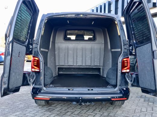 Volkswagen Transporter 2.0 TDI 150PK DSG LUXE DUBBELE CABINE ActivLease financial lease