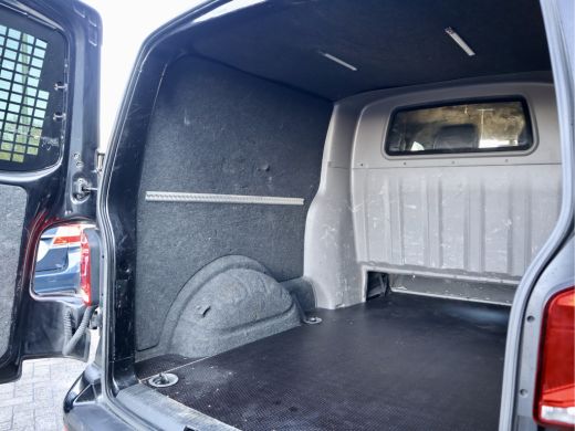 Volkswagen Transporter 2.0 TDI 150PK DSG LUXE DUBBELE CABINE ActivLease financial lease