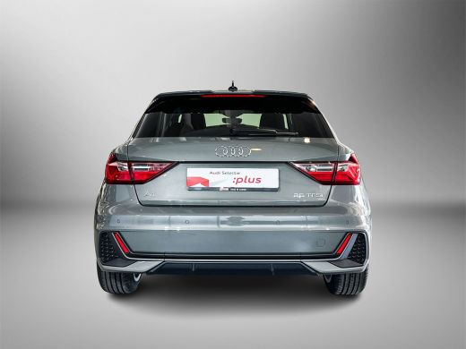 Audi A1 Sportback 25 95pk TFSI S-Line / Adaptive cruise control / Sportstoelen / Stoelverwarming / smartp... ActivLease financial lease