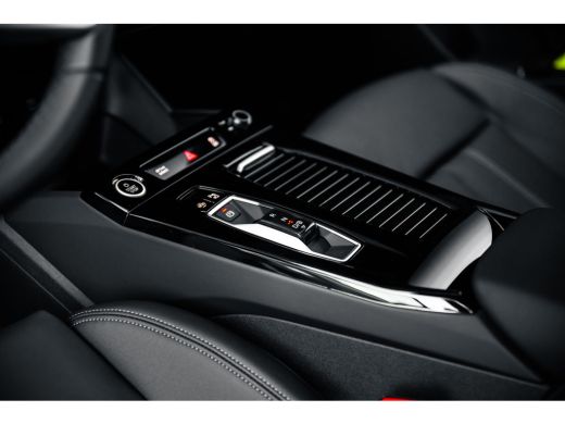 Audi A6 Avant e-tron Advanced edition performance 100 kWh ActivLease financial lease