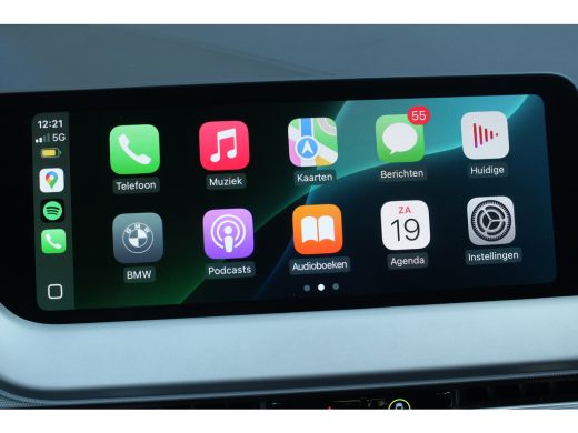 BMW 1-serie 118i Executive Edition automaat | Navi | Carplay | Clima | Led | Cruise | Komt binnenkort binnen!... ActivLease financial lease