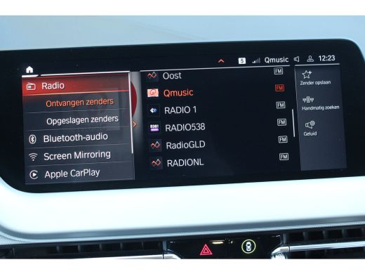 BMW 1-serie 118i Executive Edition automaat | Navi | Carplay | Clima | Led | Cruise | Komt binnenkort binnen!... ActivLease financial lease