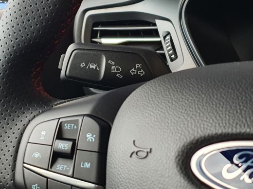 Ford Focus Wagon 1.0 EcoBoost Hybrid ST Line X Automaat ActivLease financial lease