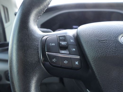 Ford Transit 350 2.0 TDCI L4H3 Trend RWD | Achterwielaandrijving | Betimmering | Camera | Bijrijders Bank | Ve... ActivLease financial lease