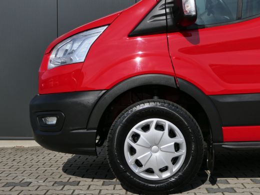 Ford Transit 350 2.0 TDCI L4H3 Trend RWD | Achterwielaandrijving | Betimmering | Camera | Bijrijders Bank | Ve... ActivLease financial lease