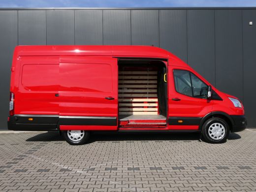 Ford Transit 350 2.0 TDCI L4H3 Trend RWD | Achterwielaandrijving | Betimmering | Camera | Bijrijders Bank | Ve... ActivLease financial lease