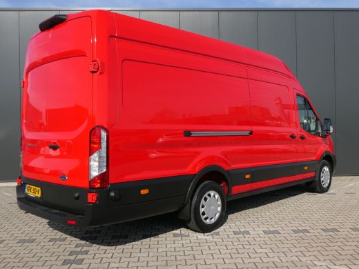 Ford Transit 350 2.0 TDCI L4H3 Trend RWD | Achterwielaandrijving | Betimmering | Camera | Bijrijders Bank | Ve... ActivLease financial lease