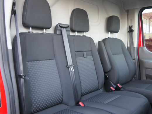Ford Transit 350 2.0 TDCI L4H3 Trend RWD | Achterwielaandrijving | Betimmering | Camera | Bijrijders Bank | Ve... ActivLease financial lease