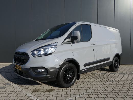 Ford Transit Custom 300 2.0 TDCI L1H1 Trail | Trekhaak | Camera | Betimmering | BLIS | Leder Ford Transit Custom 300 2.0 TDCI L1H1 Trail | Trekhaak | Camera | Betimmering | BLIS | Leder