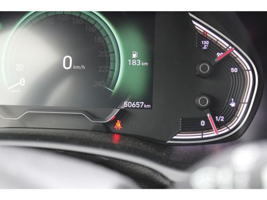 Hyundai i30 1.5 T-GDi MHEV Premium | Achteruitrijcamera | Keyless entry | Parkeersensor voor ActivLease financial lease