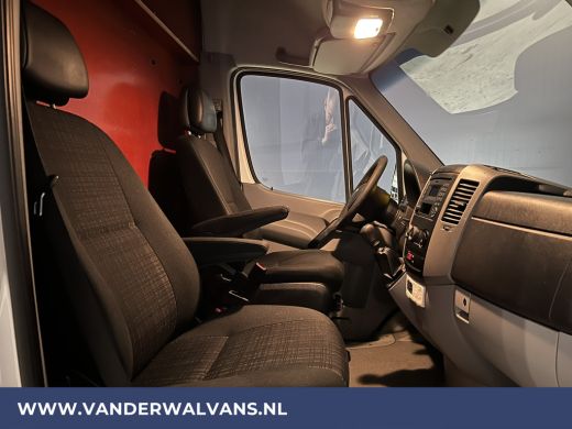 Mercedes Sprinter 316 CDI 163 pk L2H2 Euro6 Airco | 2800kg Trekhaak | Omvormer | Cruisecontrol parkeersensoren, cha... ActivLease financial lease