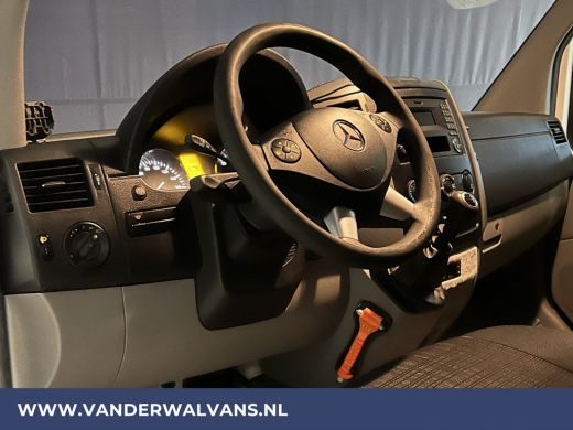 Mercedes Sprinter 316 CDI 163 pk L2H2 Euro6 Airco | 2800kg Trekhaak | Omvormer | Cruisecontrol parkeersensoren, cha... ActivLease financial lease