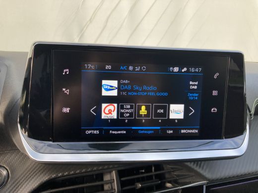 Peugeot 208 Peugeot GT PureTech 100pk Airco | Cruise | Camera | Navi | Pdc v&a | Keyless | ActivLease financial lease