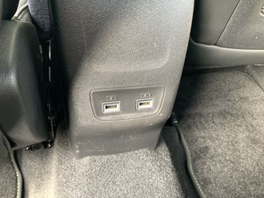 Peugeot 208 Peugeot GT PureTech 100pk Airco | Cruise | Camera | Navi | Pdc v&a | Keyless | ActivLease financial lease