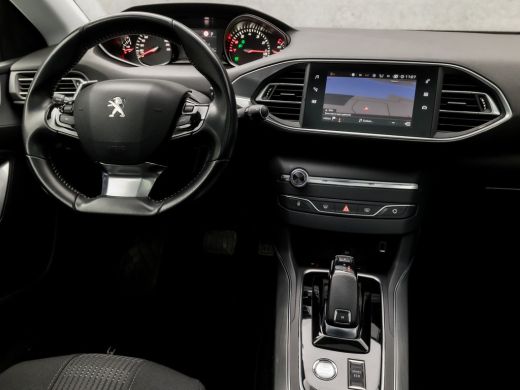 Peugeot 308 SW 1.2 PureTech Sport Automaat (PANORAMADAK, APPLE CARPLAY, GROOT NAVI, MASSAGE, STOELVERWARMING,... ActivLease financial lease