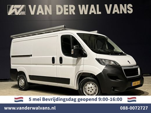 Peugeot Boxer 2.2 BlueHDi 141pk L2H1 Euro6 Airco | Navigatie | Camera | Cruisecontrol | imperiaal, 2500kg trekh... Peugeot Boxer 2.2 BlueHDi 141pk L2H1 Euro6 Airco | Navigatie | Camera | Cruisecontrol | imperiaal, 2500kg trekh...