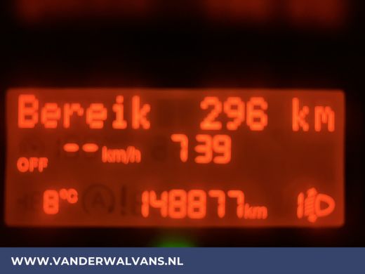 Peugeot Boxer 2.2 BlueHDi 141pk L2H1 Euro6 Airco | Navigatie | Camera | Cruisecontrol | imperiaal, 2500kg trekh... ActivLease financial lease