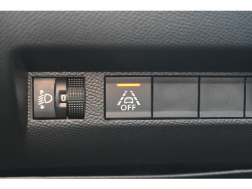 Peugeot e-208 EV Style 50 kWh 3 Fase | Facelift! | Navigatie | Climate Control | Full-LED | Parkeersensoren | !! ActivLease financial lease
