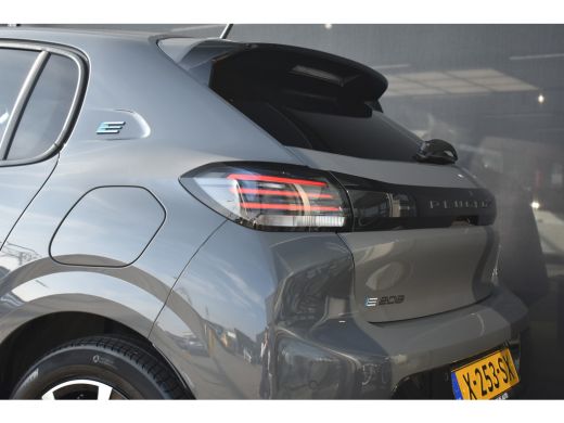 Peugeot e-208 EV Style 50 kWh 3 Fase | Facelift! | Navigatie | Climate Control | Full-LED | Parkeersensoren | !! ActivLease financial lease