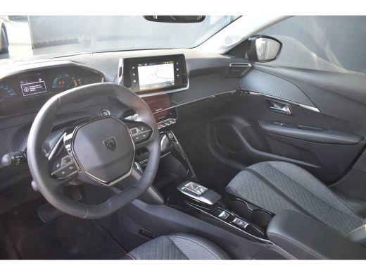 Peugeot e-208 EV Style 50 kWh 3 Fase | Facelift! | Navigatie | Climate Control | Full-LED | Parkeersensoren | !! ActivLease financial lease