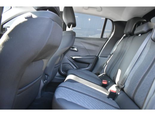 Peugeot e-208 EV Style 50 kWh 3 Fase | Facelift! | Navigatie | Climate Control | Full-LED | Parkeersensoren | !! ActivLease financial lease