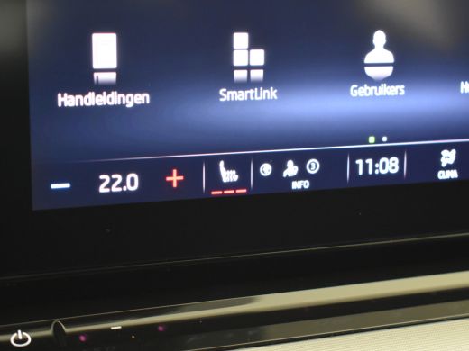Skoda Octavia Combi 1.4 TSI iV PHEV 204pk STYLE | Trekgewicht 1500kg | dodehoekdetectie | Elektrische stoelen m... ActivLease financial lease