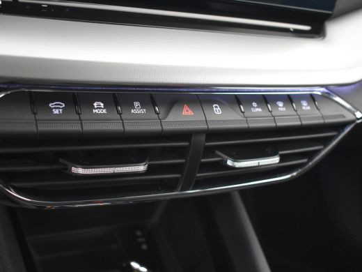 Skoda Octavia Combi 1.4 TSI iV PHEV 204pk STYLE | Trekgewicht 1500kg | dodehoekdetectie | Elektrische stoelen m... ActivLease financial lease