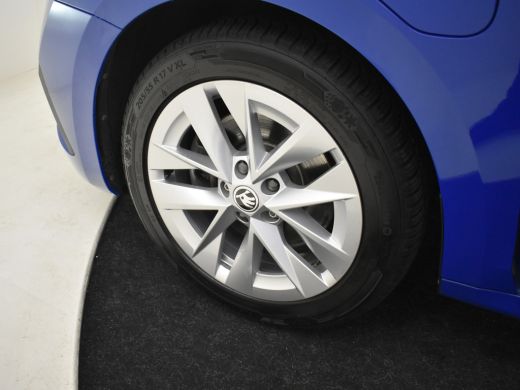 Skoda Octavia Combi 1.4 TSI iV PHEV 204pk STYLE | Trekgewicht 1500kg | dodehoekdetectie | Elektrische stoelen m... ActivLease financial lease